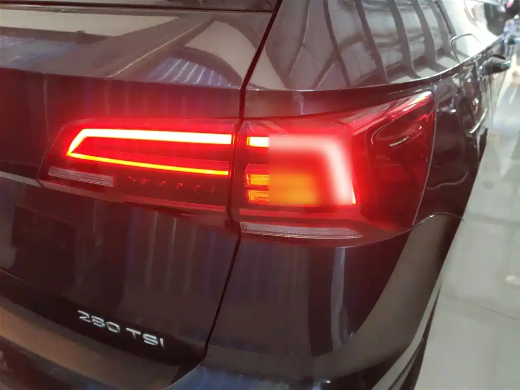Volkswagen Tharu 2021 Model 280TSI 2WD Comfort Edition фото 8