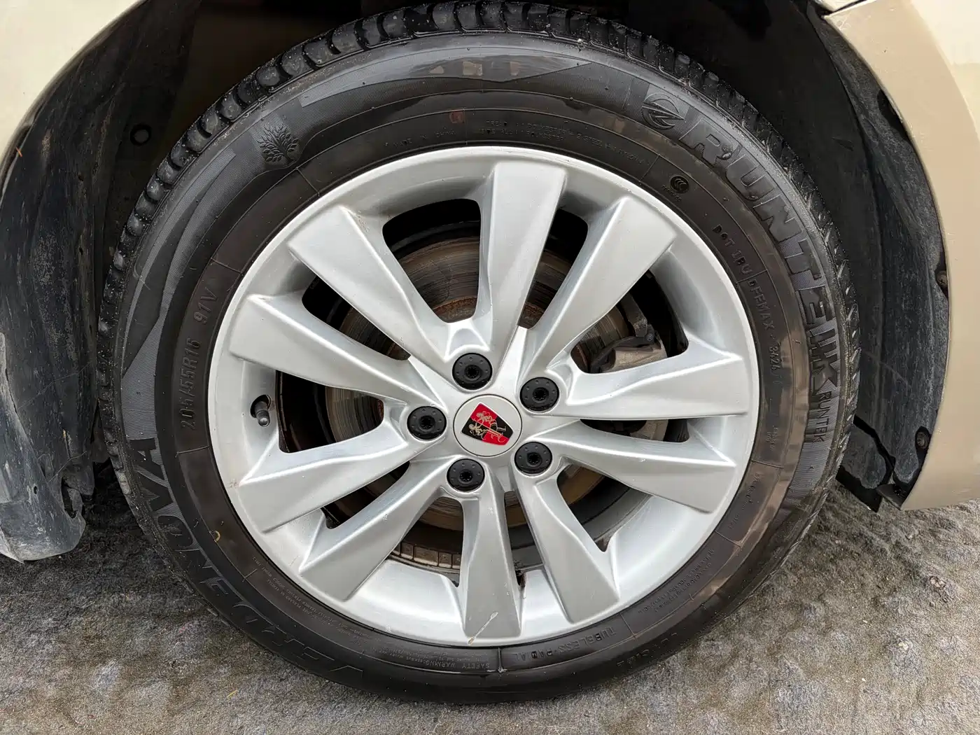 Roewe 360 2016 2015 1.5L Automatic Luxury