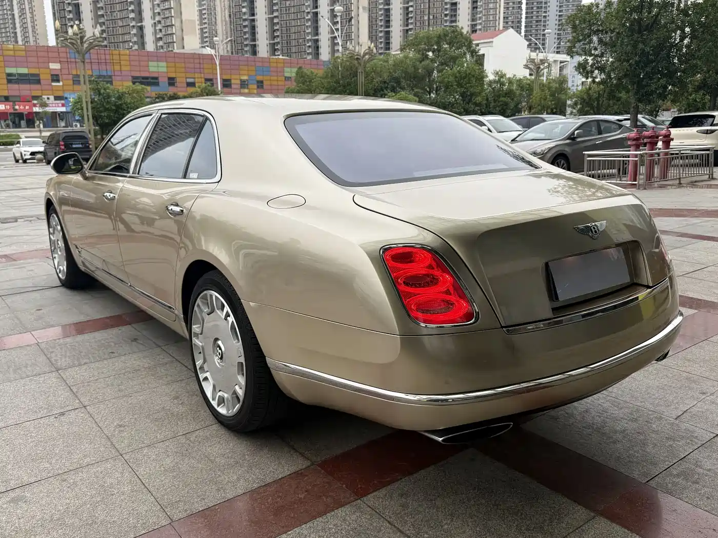 Bentley Mulsanne 2012 Model 6.8T Diamond Jubilee фото 4
