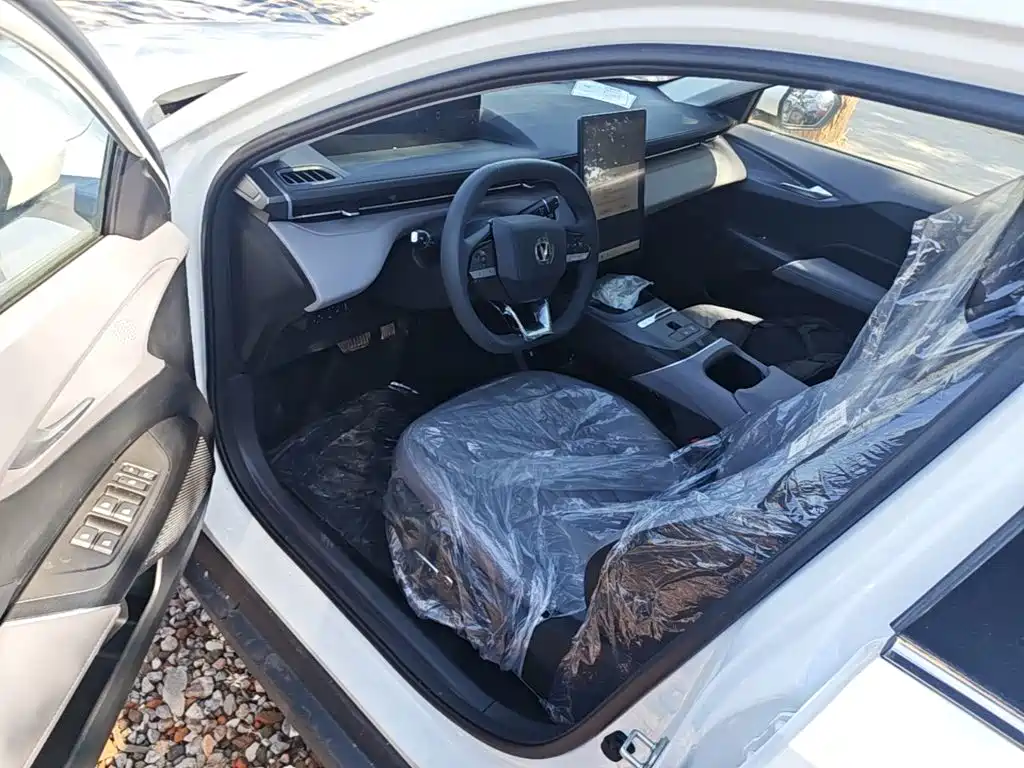 Changan Eado PHEV 2026 2025 Smart New Blue Whale 145KM Battleship Edition