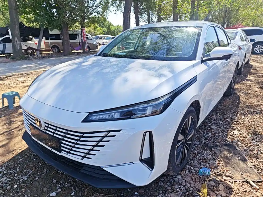 Changan Eado PHEV 2026 2025 Smart New Blue Whale 145KM Battleship Edition
