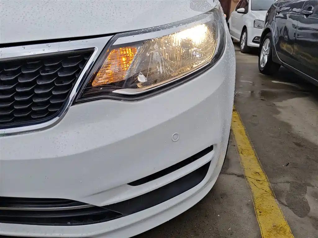 Kia K2 2015 Sedan 1.4L AT GLS фото 18