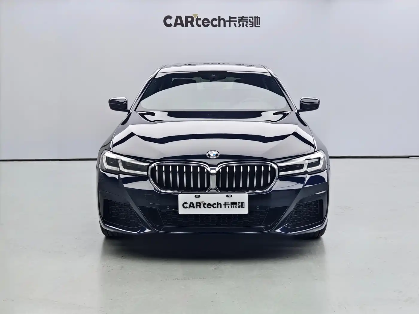 BMW 5 Series 2023 530Li Leading M Sport Package фото 2