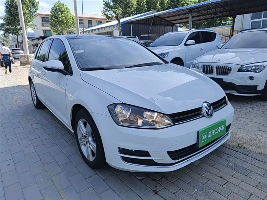 Volkswagen Golf 2016 1.6L Automatic Comfort фото 4