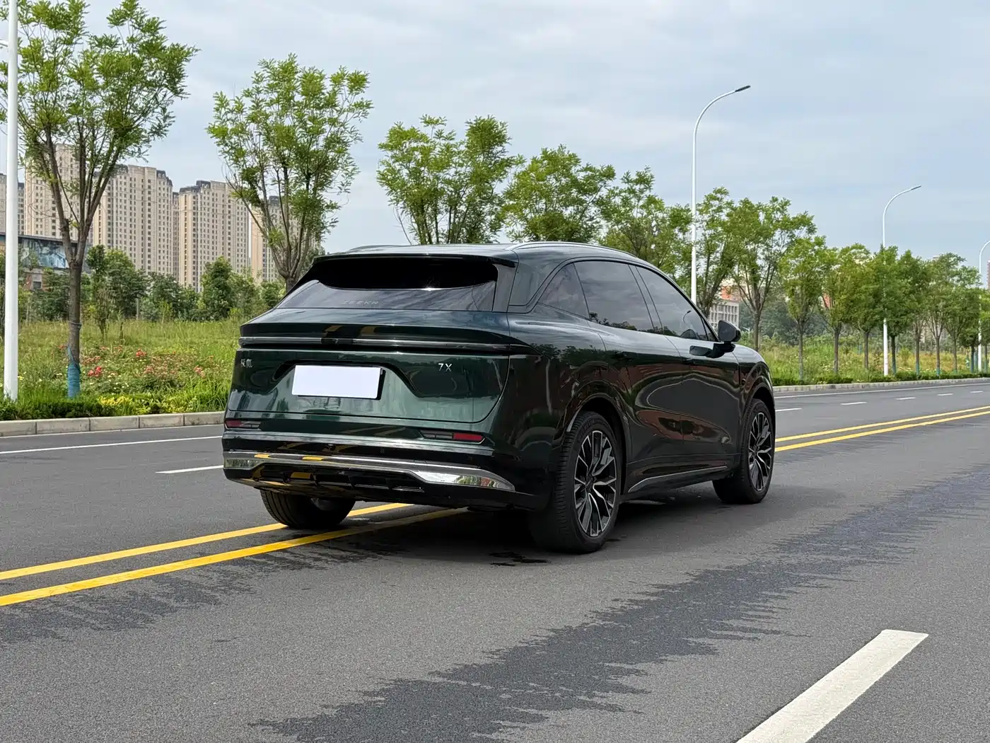 Zeekr 7X 2026 Model 75kWh RWD Smart Driving Edition фото 7