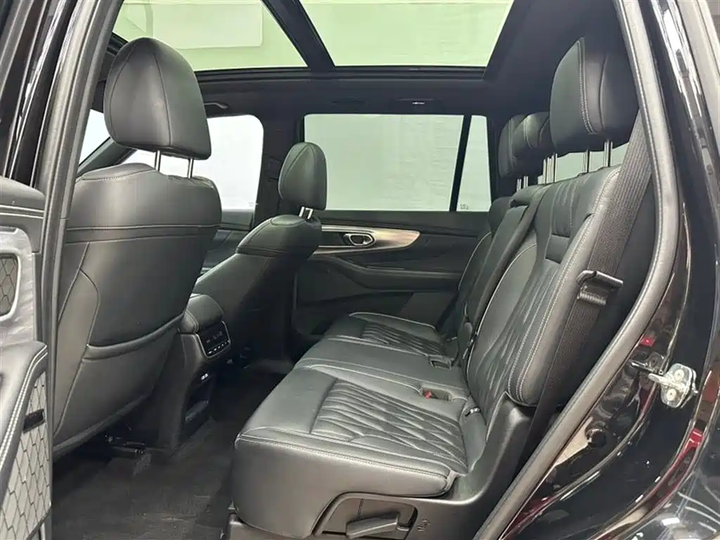 GAC Trumpchi Trumpchi GS8 2022 Pilot Series 2.0TGDI 2WD Luxury Smart Connect Edition (7-Seater) фото 6