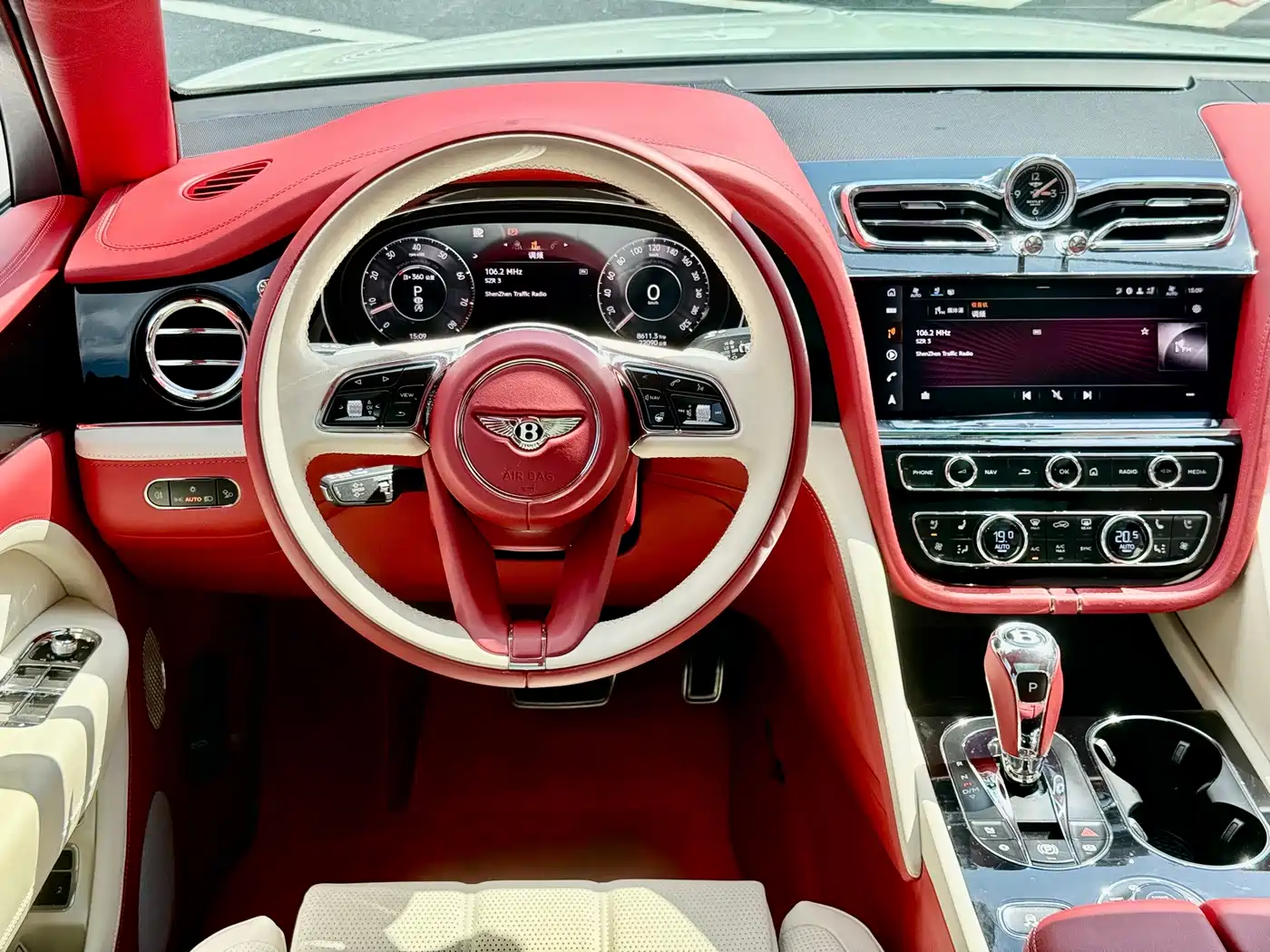 Bentley Bentayga 2025 2024 4.0T V8 Long Wheelbase