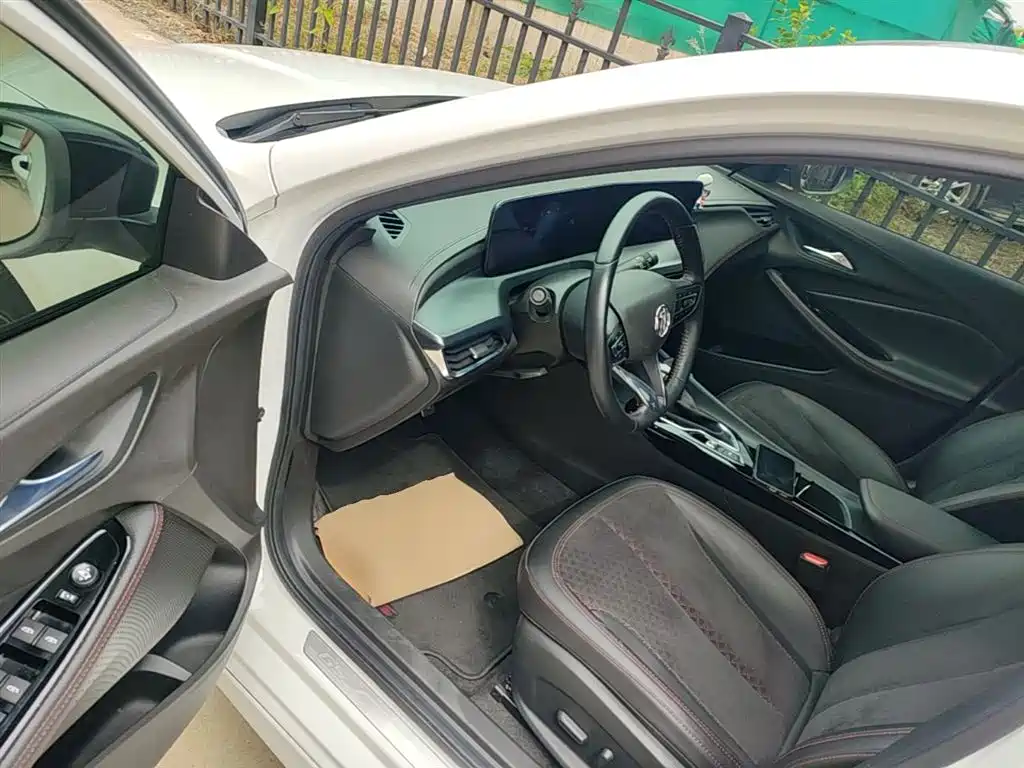 Buick Verano 2023 Pro GS Gale Edition фото 16