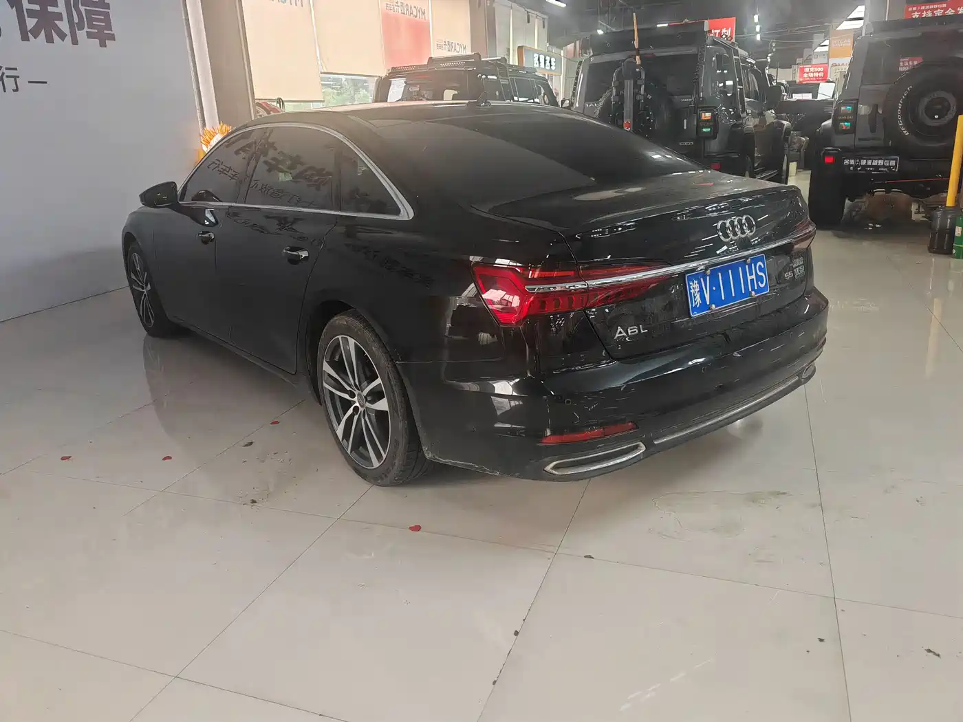 Audi A6L 2021 45 TFSI Exclusive Elegance фото 2