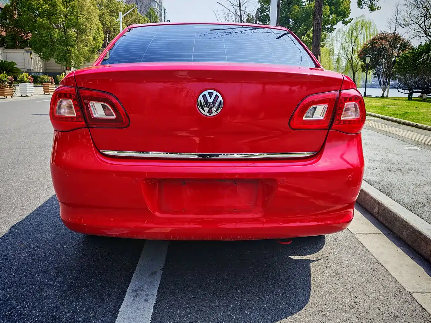 Volkswagen Bora 2011 1.6L Automatic Comfort фото 5