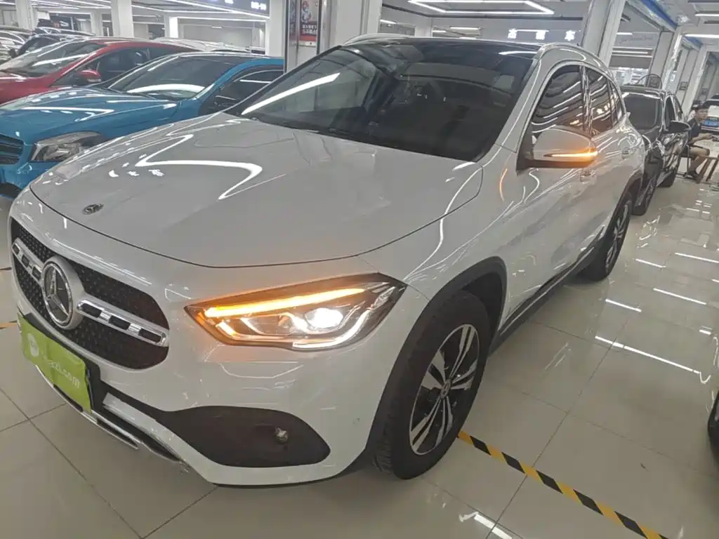 Mercedes-Benz GLA 2020 GLA 200
