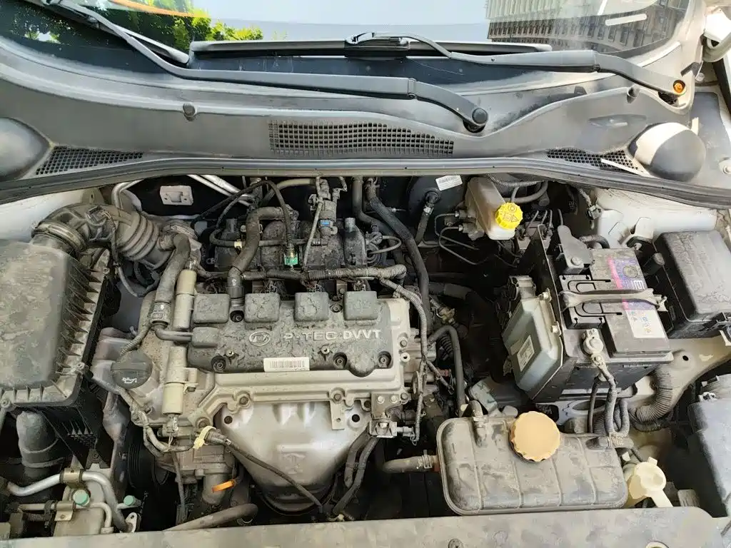 Baojun 310W 2019 2017 1.5L Manual Fashion Edition (China V)