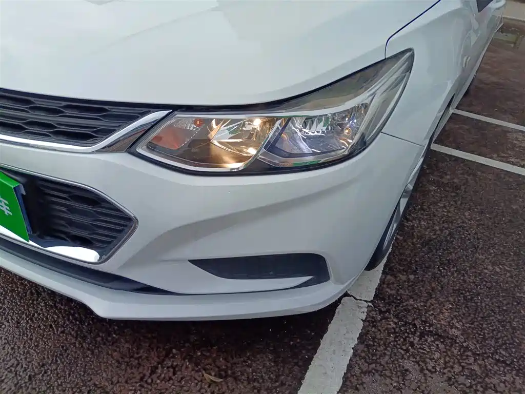 Chevrolet Cruze 2018 Facelift 320 Automatic Pioneer Edition фото 24