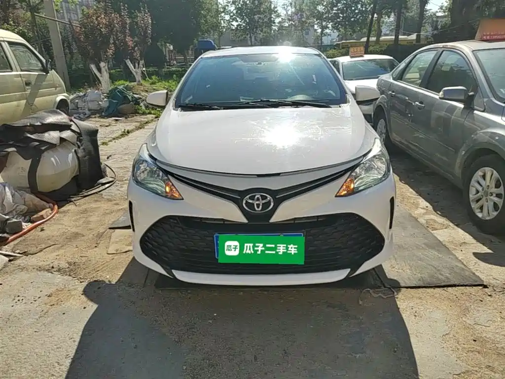 Toyota Vios FS 2017 1.5L CVT Fengchi Edition фото 3