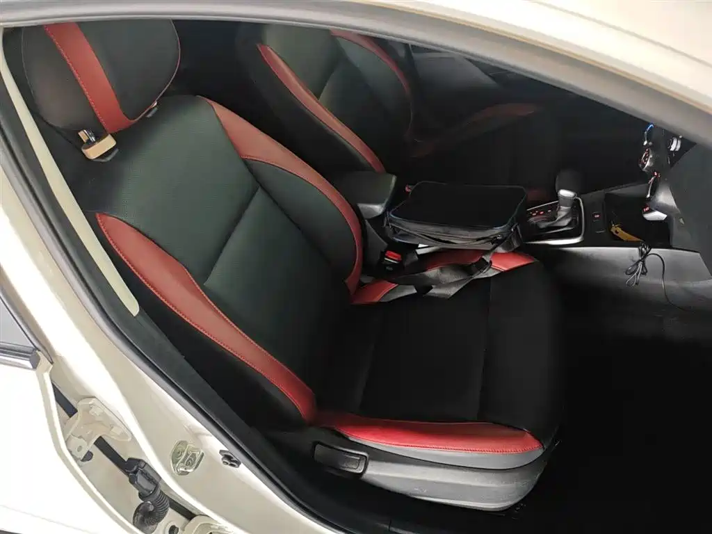 Kia KX CROSS 2019 1.6L Automatic Smart Sunroof Edition China VI фото 20
