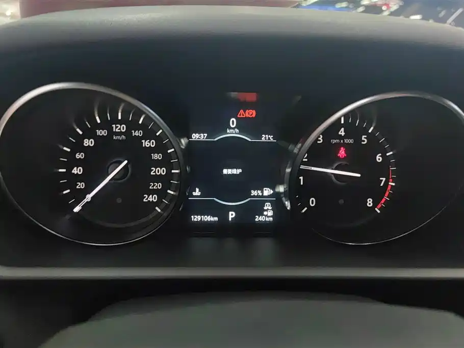 Land Rover Discovery 2018 3.0 SC V6 HSE фото 14