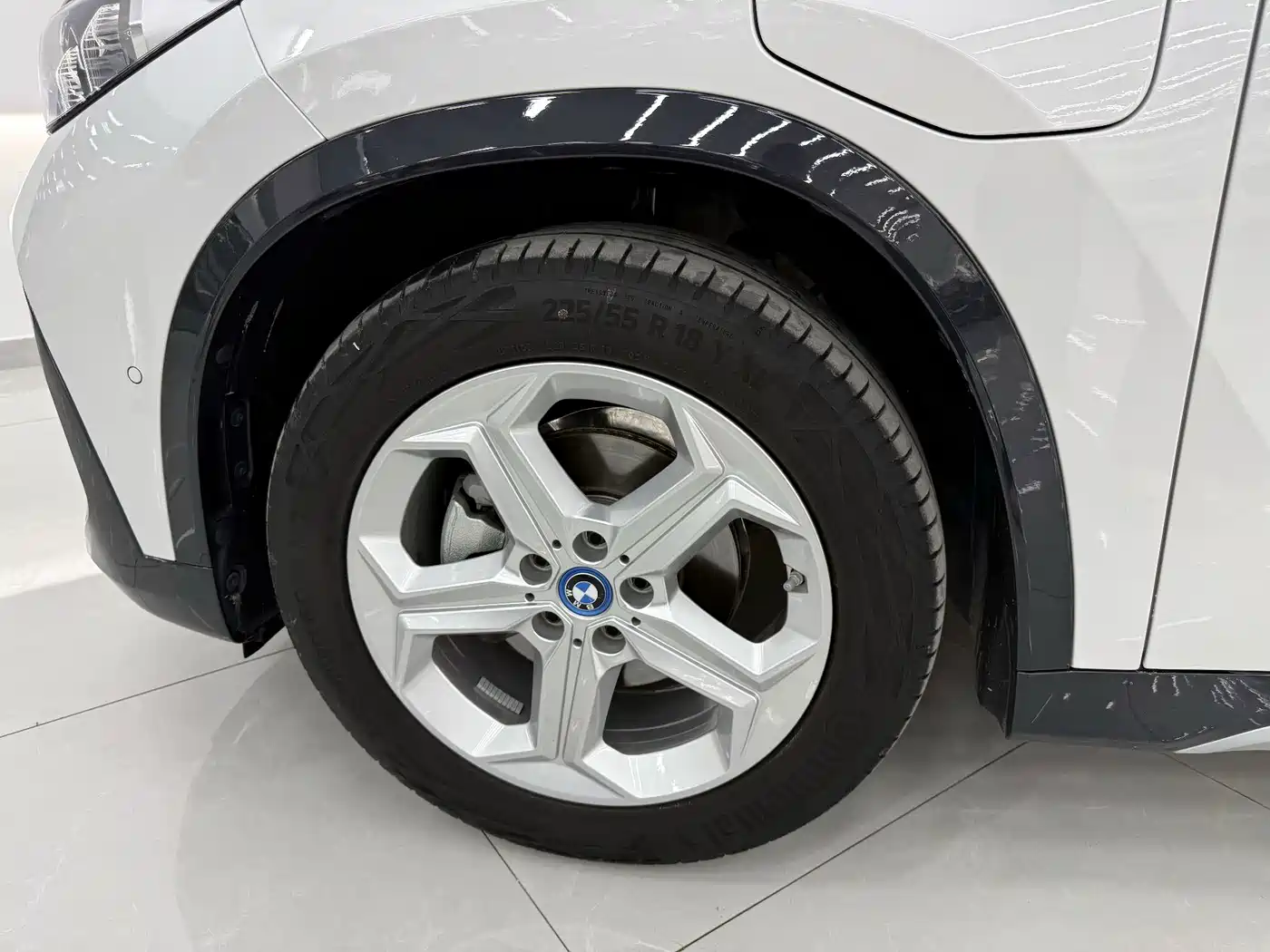 BMW iX1 2025 2023 eDrive25L X Design Package