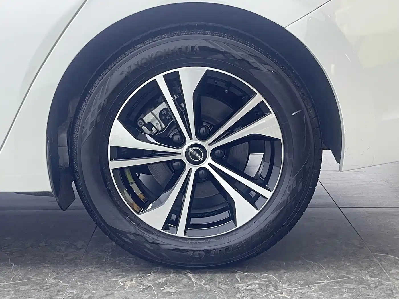 Nissan SYLPHY, миниатюра 10