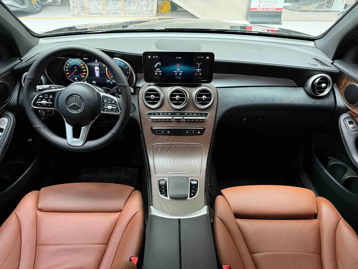 Mercedes-Benz GLC 2020 GLC 300 L 4MATIC Dynamic фото 6