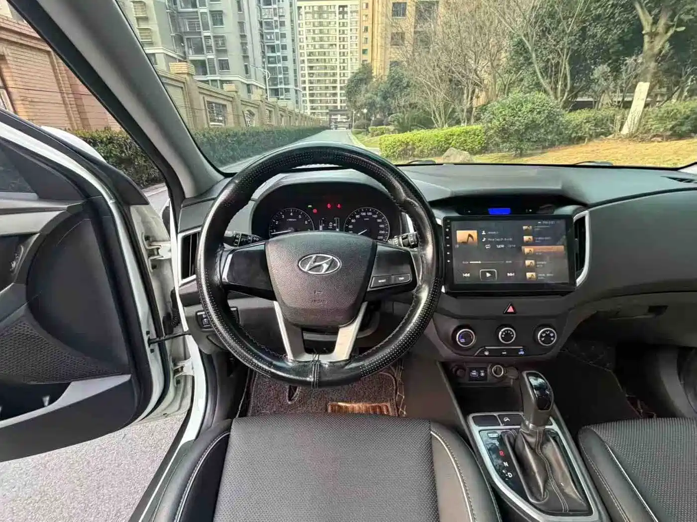 Hyundai Beijing Hyundai ix25 2015 1.6L Automatic 2WD Smart GLS фото 9