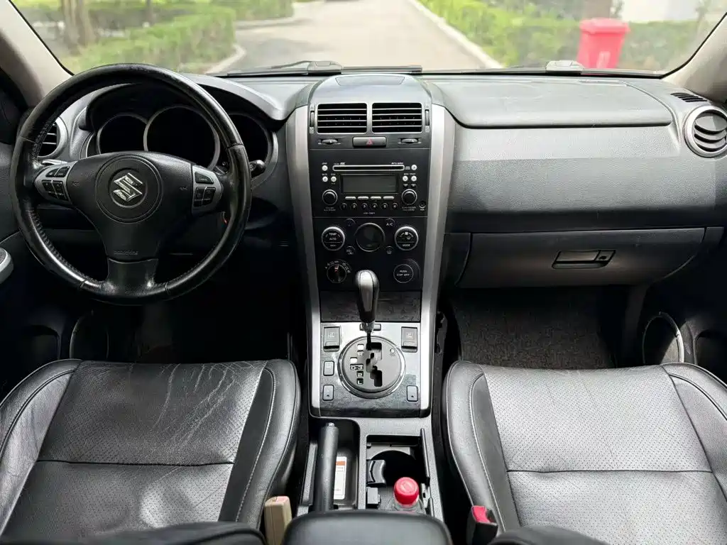 Suzuki Grand Vitara 2010 2008 2.4 AT JLX-EL 5-door