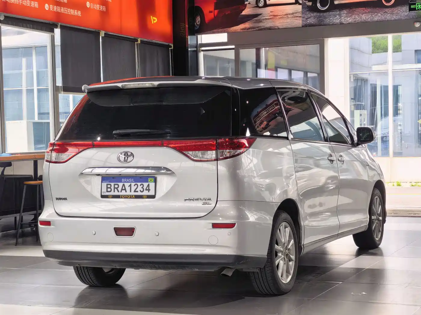 Toyota Previa 2012 2.4L 7-Seater Standard Edition фото 12