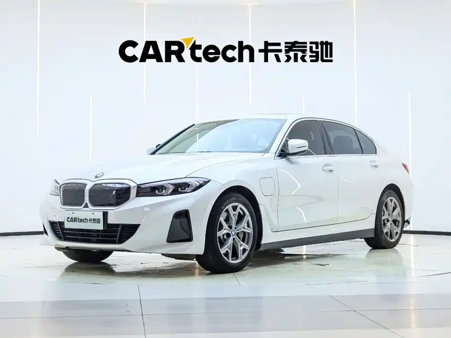 BMW i3 2022 eDrive 35 L