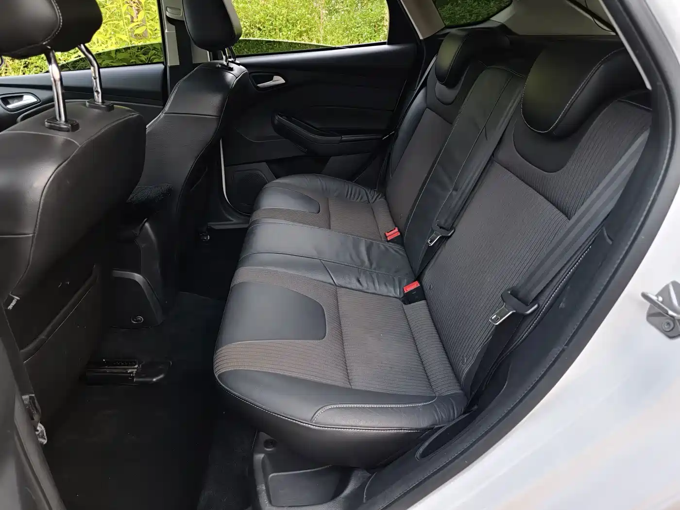 Ford Focus 2012 2012 Hatchback 1.6L Automatic Trend