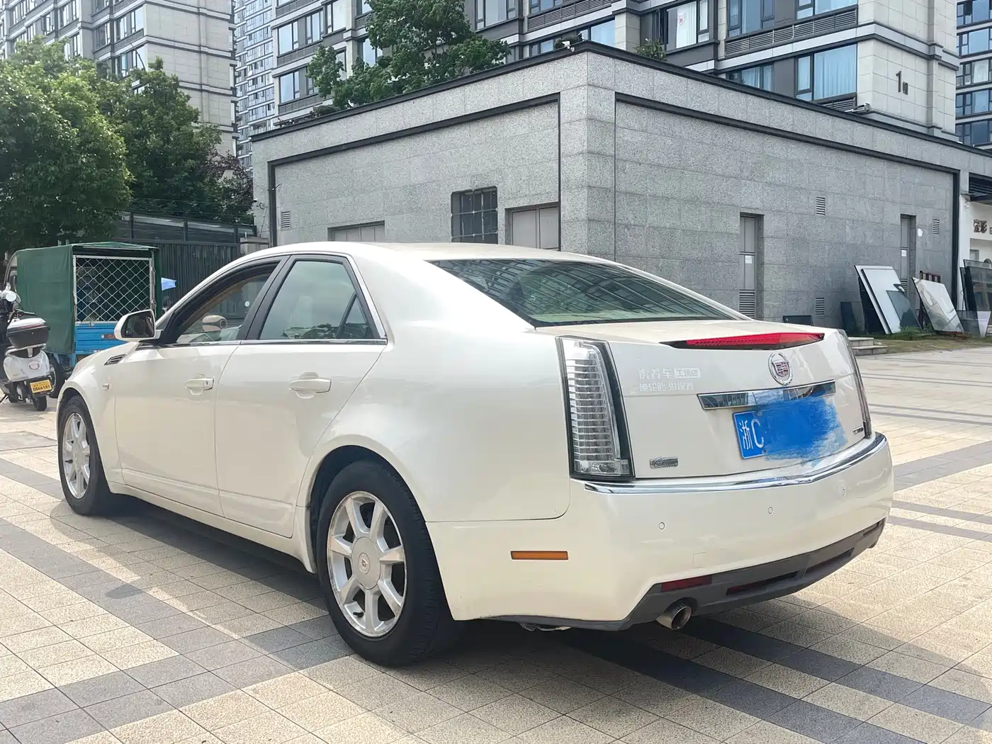 Cadillac CTS (Import) 2009 Model 2.8 Elite Sport Sunroof Version фото 9