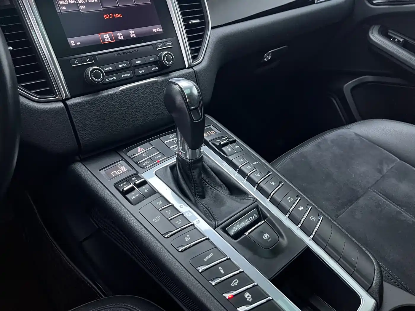 Porsche Macan 2017 Macan S 3.0T фото 11