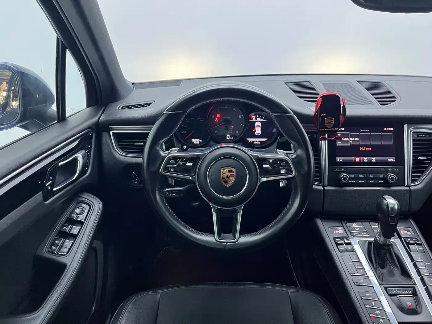 Porsche Macan 2017 Macan S 3.0T фото 16