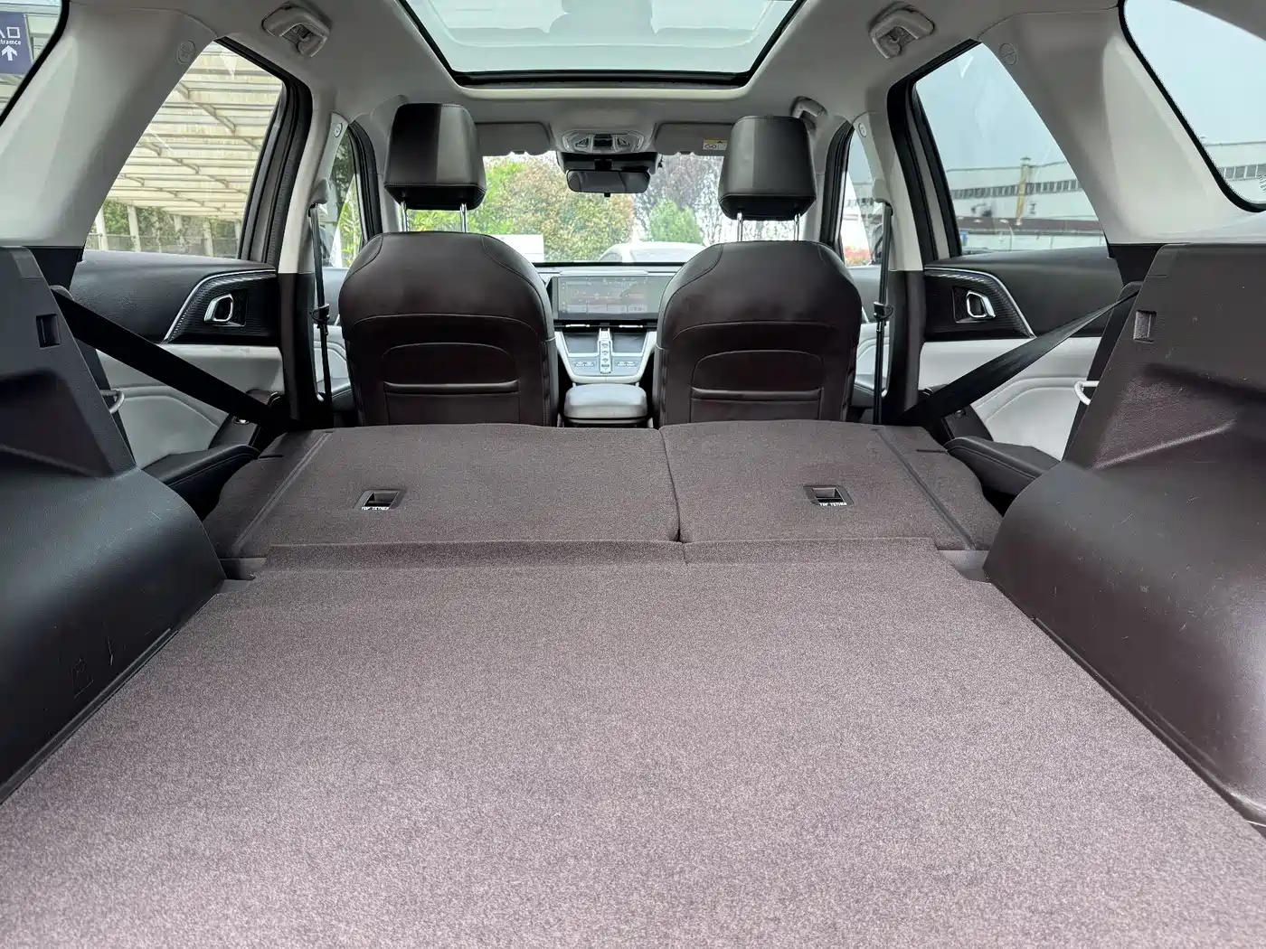 Haval Xiaolong MAX 2023 1.5L Hi4 105 4WD Pilot Edition фото 7