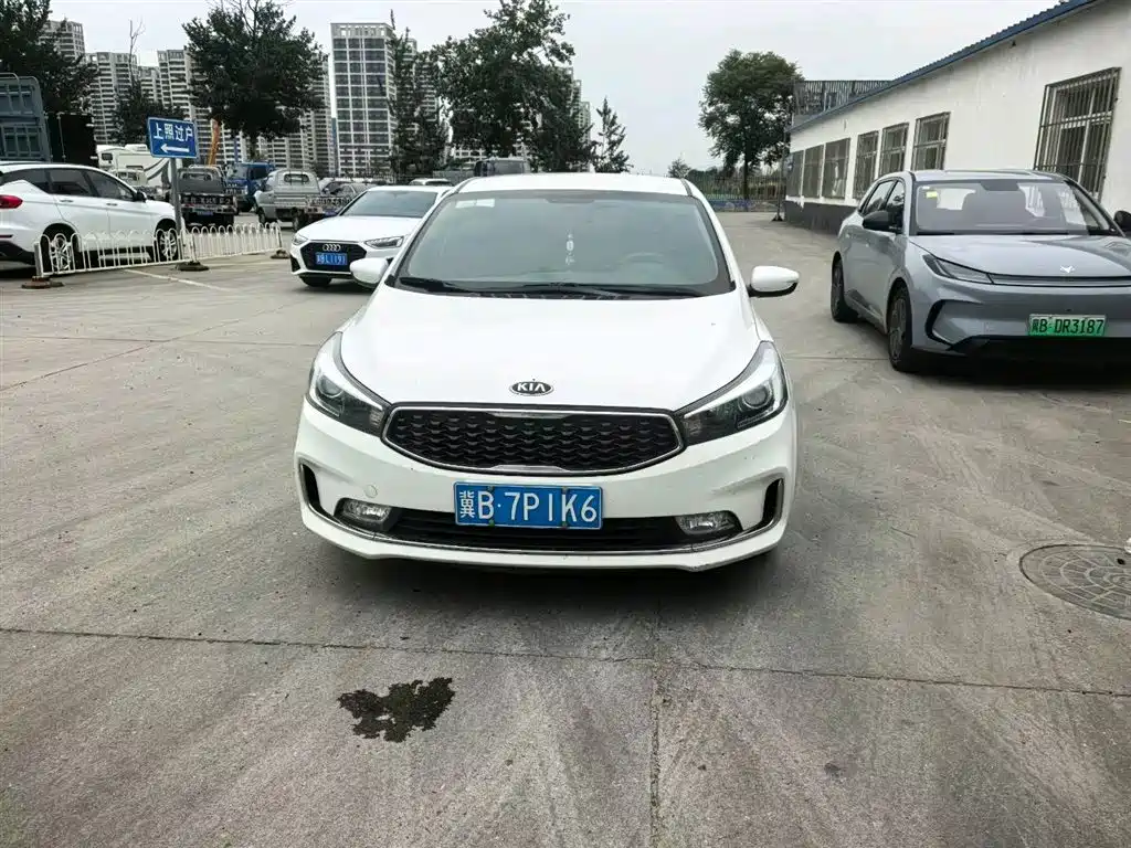 Kia K3 2016 1.6L Manual GL фото 2