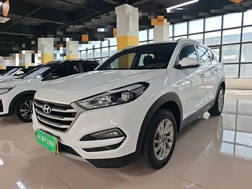 صورة 2 - Hyundai Tucson