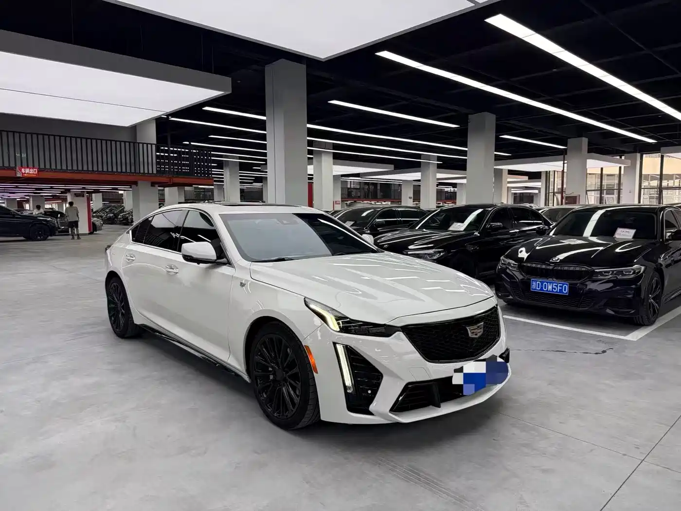 Cadillac CT5 2022 28T Premium Edition фото 3