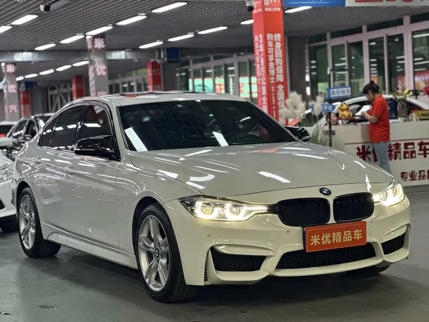 BMW 3 Series 2017 320i M Sport фото 5