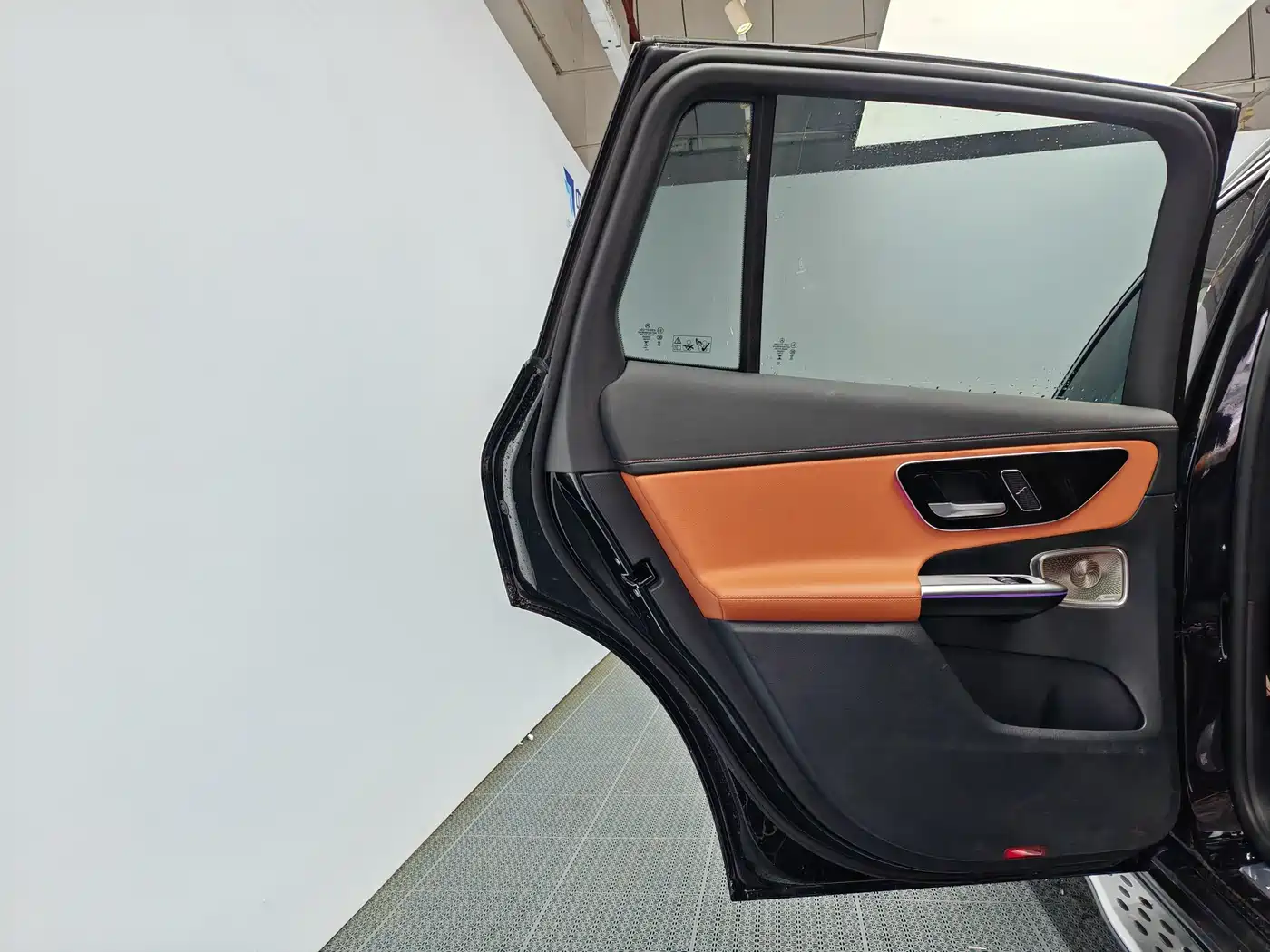 Mercedes-Benz GLC 2025 GLC 300 L 4MATIC Luxury 5-seater фото 14