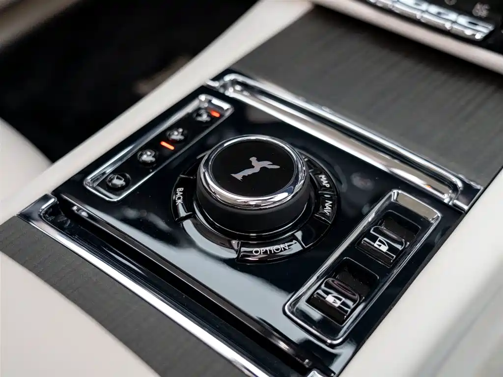 Rolls-Royce Ghost 2021 6.7T Standard Wheelbase фото 19