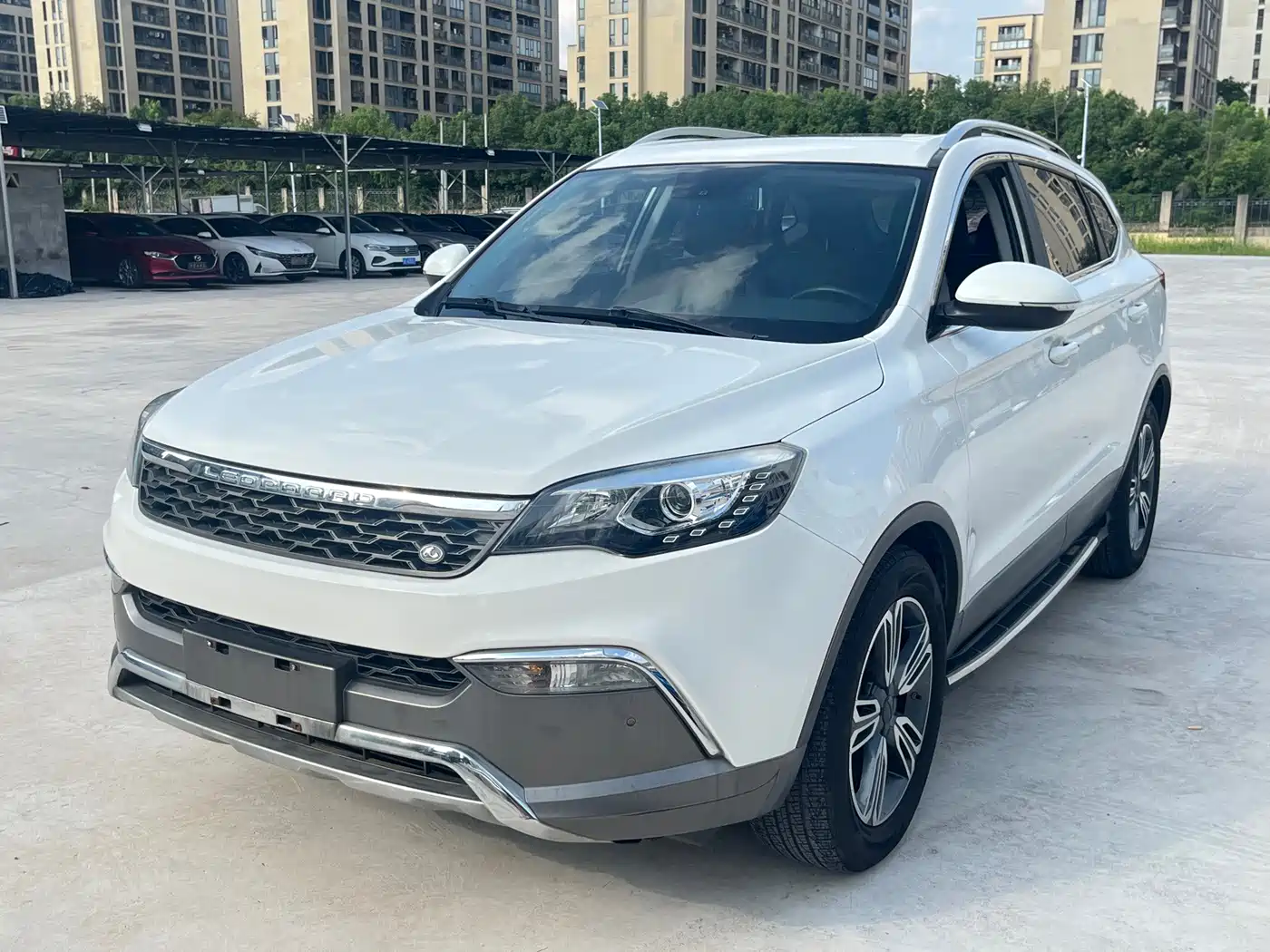 Leopaard CS10 2017 2017 Model 2.0T Automatic Luxury Edition