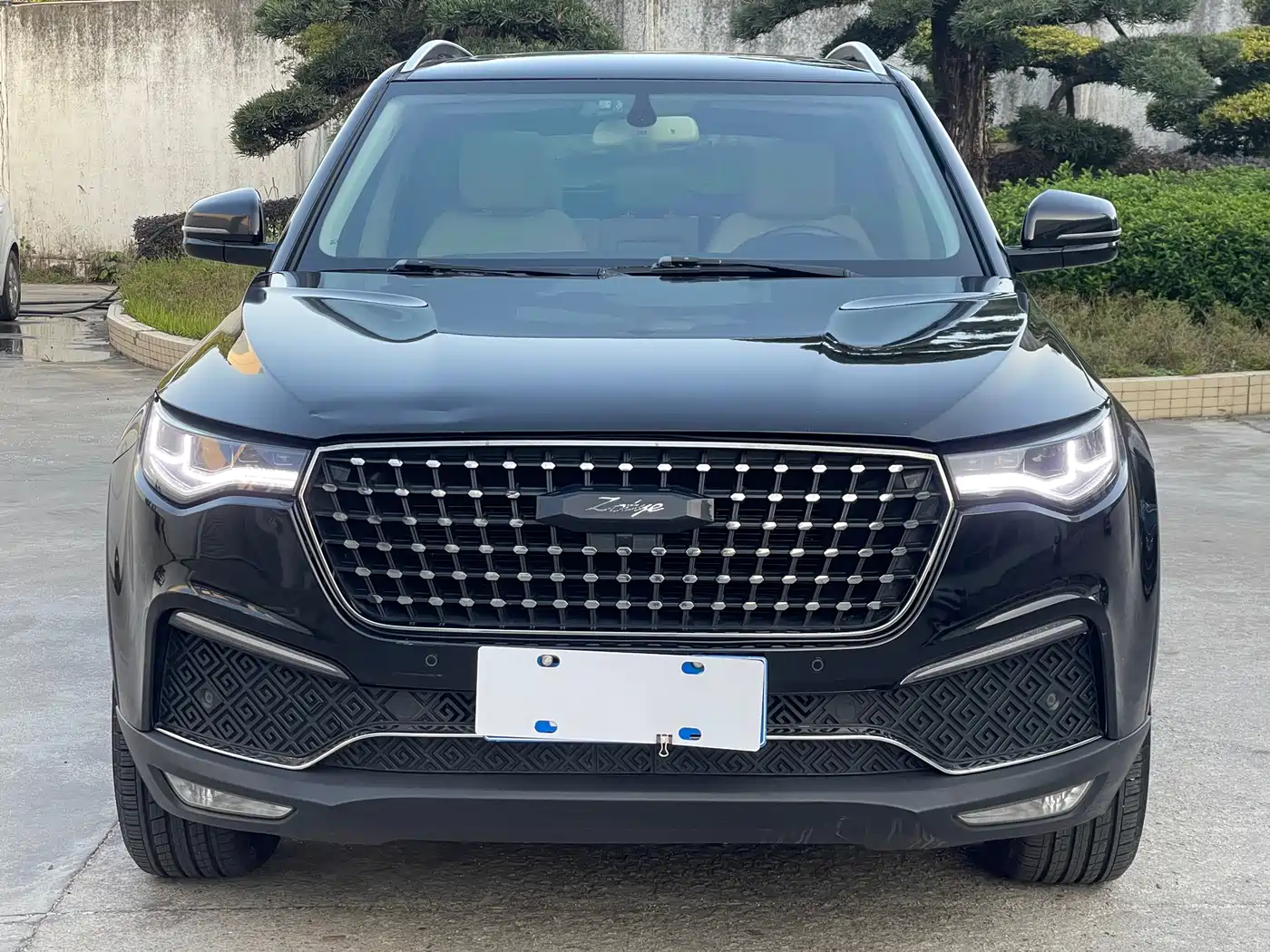 ZOTYE T700
