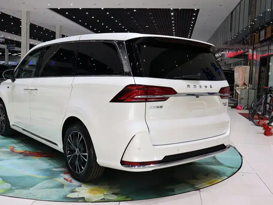 2024 Roewe iMAX8