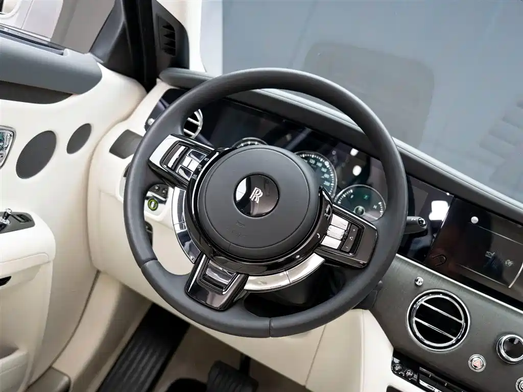 Rolls-Royce Ghost 2021 6.7T Standard Wheelbase фото 16