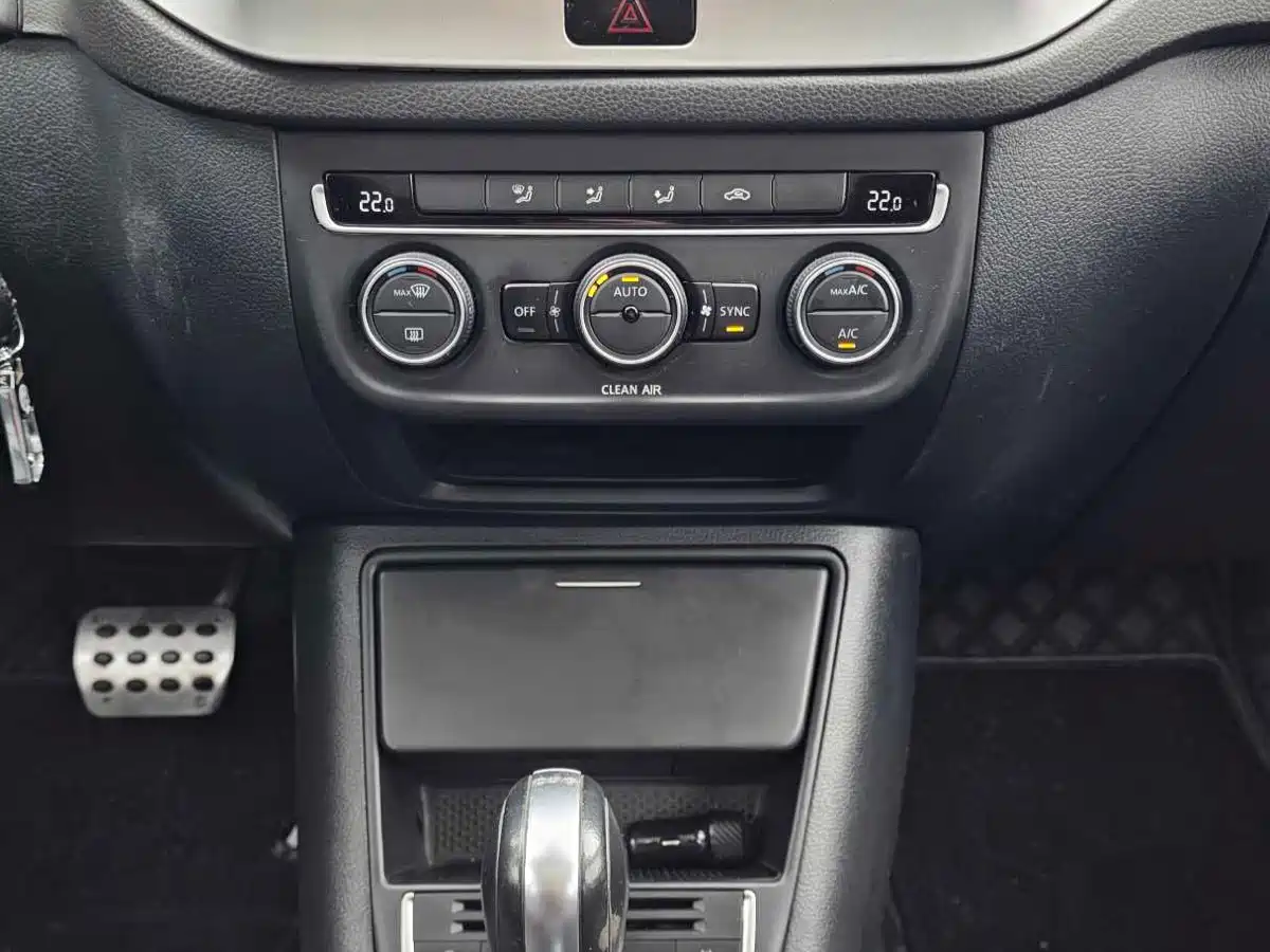 Volkswagen Tiguan 2016 280TSI Automatic 2WD Silk Road Comfort фото 10