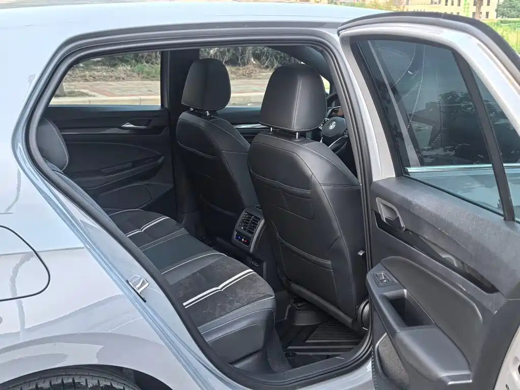 Volkswagen Golf, миниатюра 3