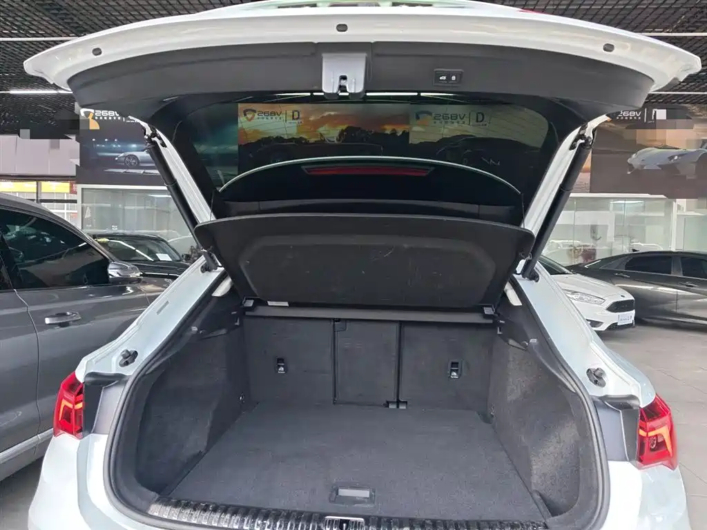Audi Q3 Sportback 2022 45 TFSI quattro Luxury фото 16