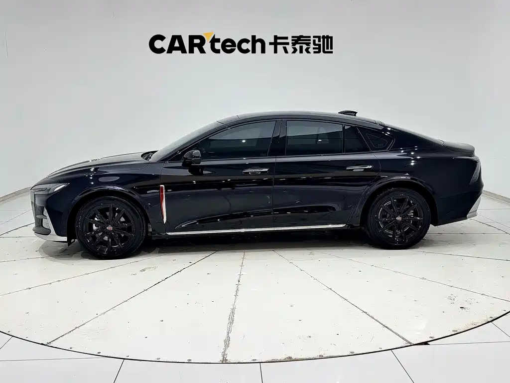 Hongqi H6 2024 2023 2.0T Premium Edition