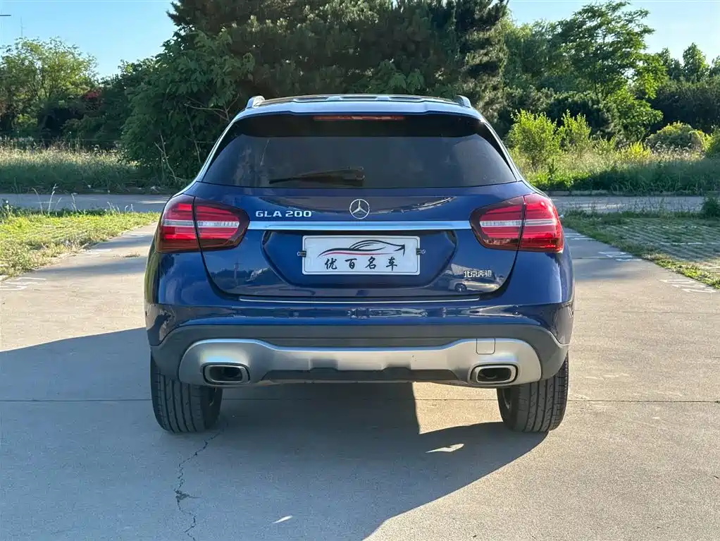 Mercedes-Benz GLA 2017 GLA 200 Fashion фото 5
