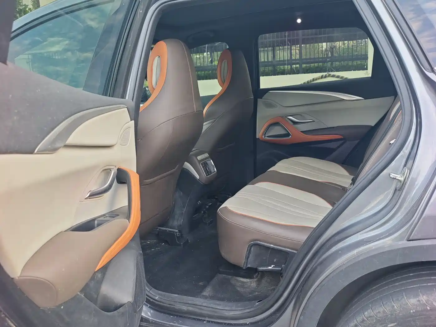 BYD Song Pro New Energy 2023 Champion Edition DM-i 110KM Excellence фото 6