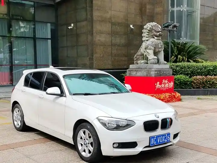 BMW 1 Series (Import) 2013 Facelift 116i Leading Model фото 3