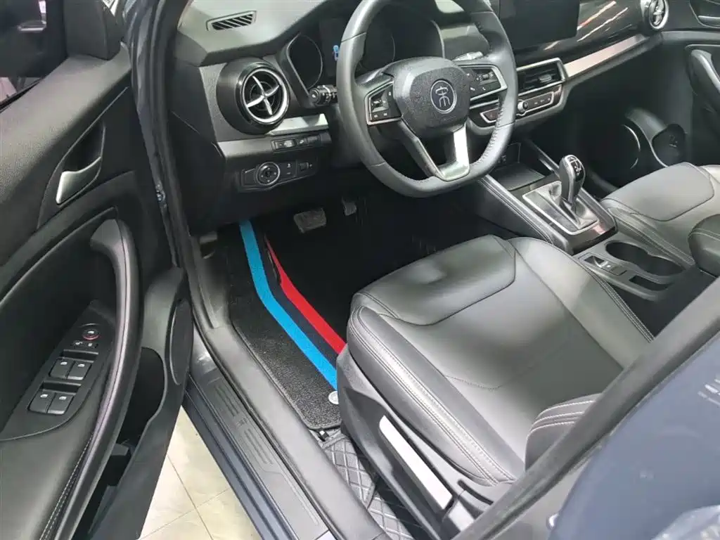 BYD Song 2021 Classic 1.5T Auto Elite фото 16